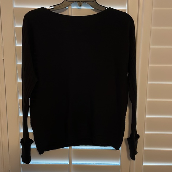 NWT soft, lightweight black sweater. Cuffed sleeves, size Medium - Picture 3 of 5